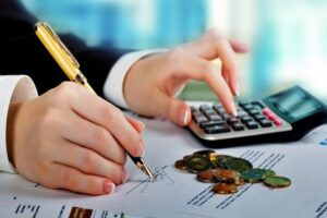 Thay đổi đăng ký kinh doanh có phải quyết toán thuế không?